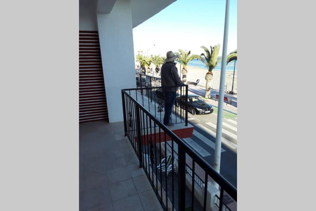 Piso En Primera Linea Con Wifi Y Vistas Al Mar Lo Pagán Exteriör bild