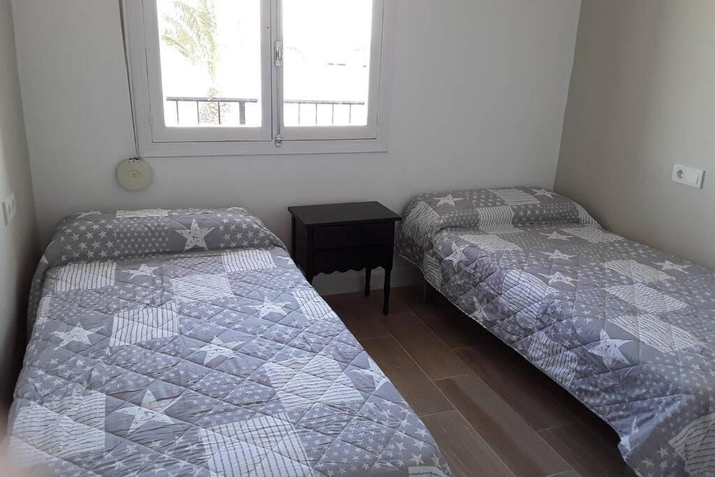 Piso En Primera Linea Con Wifi Y Vistas Al Mar Lo Pagán Exteriör bild